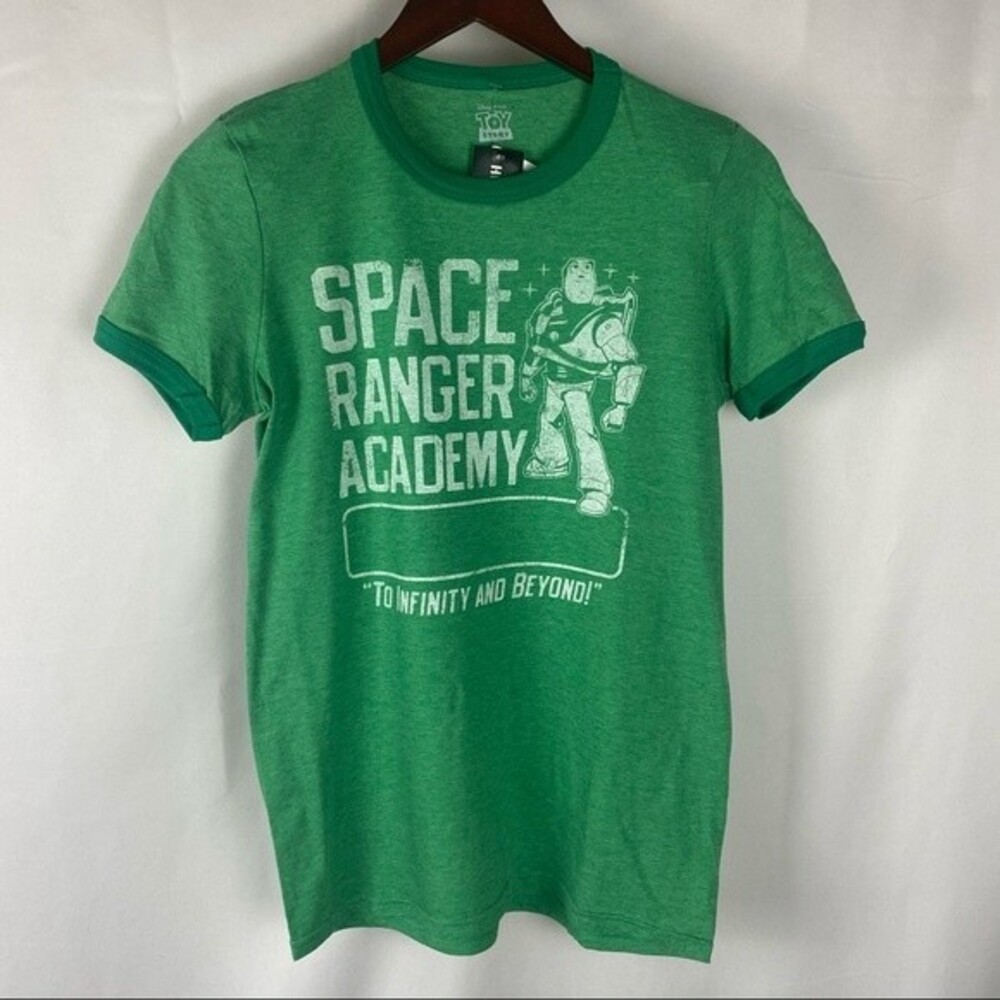 NWT Disney‎ Buzz Lightyear T-Shirt